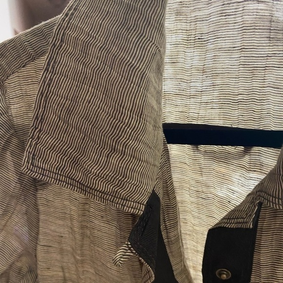 Chico’s Taupe Winched Waist Lightweight Jacket. - Picture 5 of 13